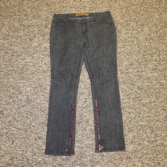 Apple Bottom Jeans Womens Size 13/14 Gray Low Rise Embroidered Rhinestones Zip - Picture 1 of 8